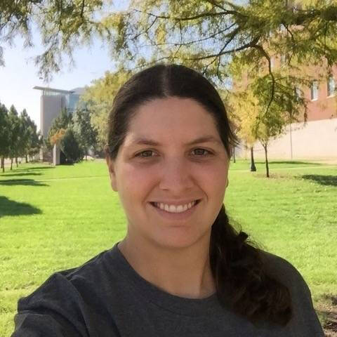 Photo of Erin Carrier